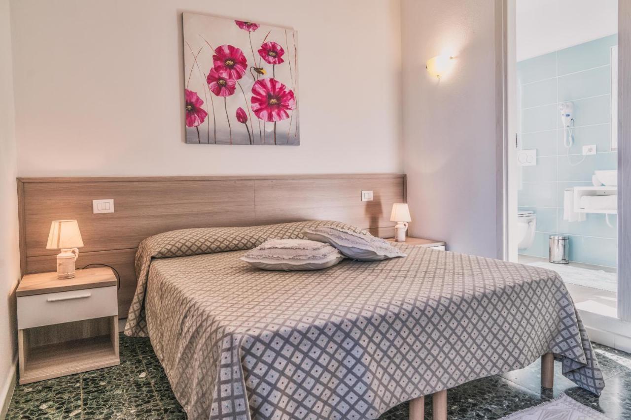B&B Da Nicoletta San Pantaleo Extérieur photo