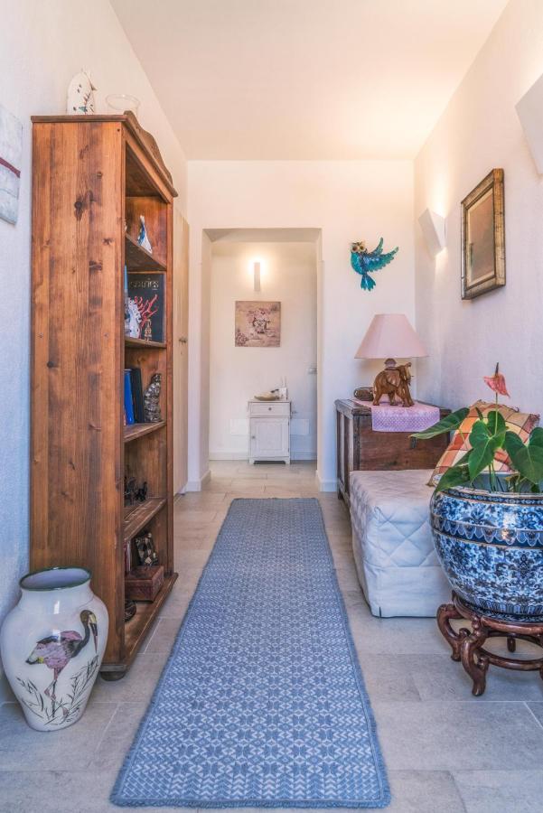 B&B Da Nicoletta San Pantaleo Extérieur photo