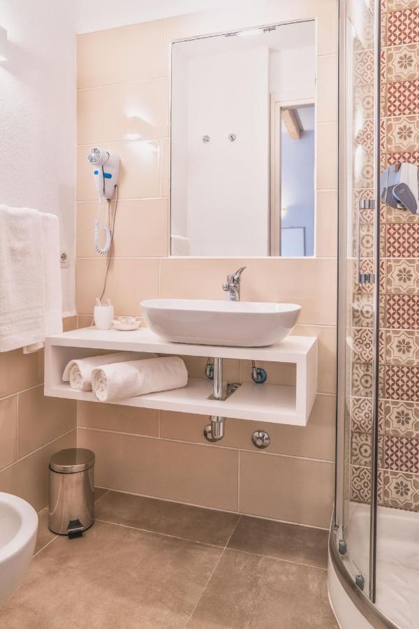 B&B Da Nicoletta San Pantaleo Extérieur photo